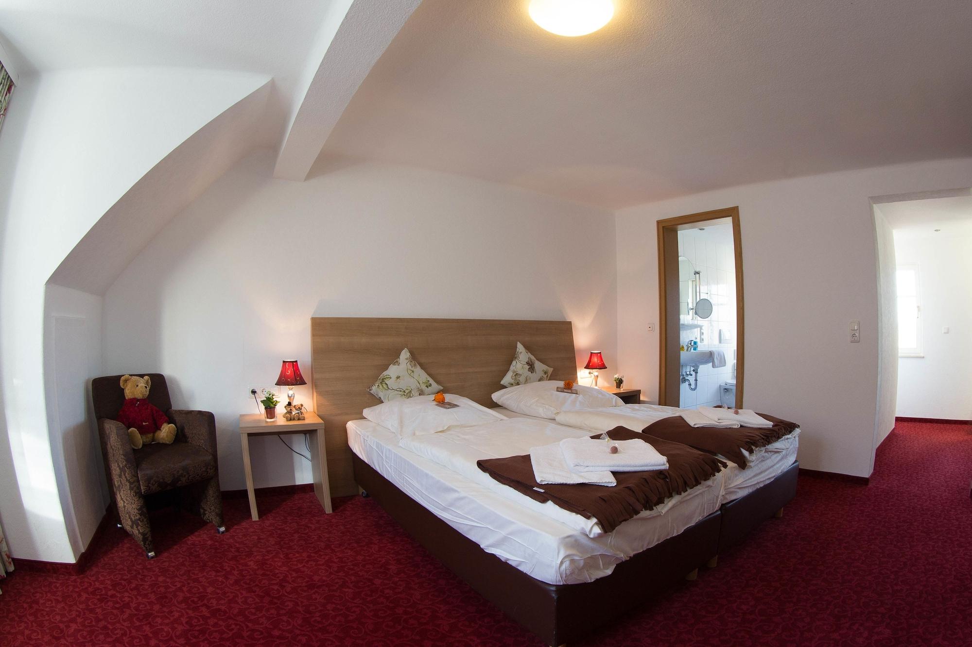 Boutiquehotel Goldene Rose - Self-Check-In Rothenburg ob der Tauber Exterior photo